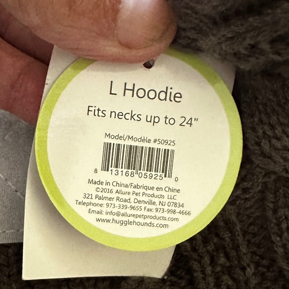 New Dog Sweater Coat fits up to 24” neck - Picture 4 of 5